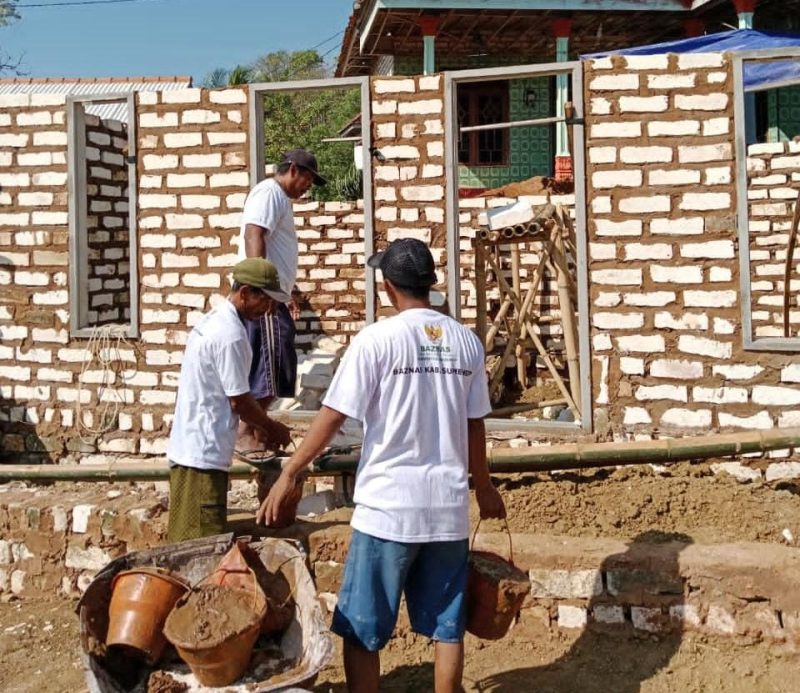 Wujud Kepedulian Sosial, BAZNAS Sumenep Dirikan Rumah Layak Huni bagi Warga Kurang Mampu di Rubaru
