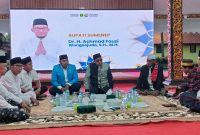 Foto: Bupati Achmad Fauzi Wongsojudo bersama Ketua DPD Komite Nasional Pemuda Indonesia Kabupaten Sumenep menghadiri silaturahmi dan buka puasa bersama yang melibatkan tokoh masyarakat di Pendopo Agung Keraton Sumenep. Dok. RADAR9.ID.