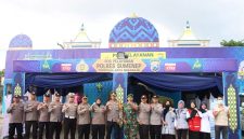 Foto: Kapolres Sumenep AKBP Anang Hardiyanto, S.I.K., bersama jajaran saat melakukan inspeksi langsung ke Pos Pengamanan dan Pos Pelayanan di sejumlah titik strategis, Selasa sore (17/3/2026), guna memastikan kesiapan personel dalam memberikan pelayanan dan pengamanan maksimal kepada masyarakat. Dokumentasi RADAR9.ID/Istimewa.