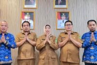 Foto: dr. Erliyati bersama jajaran RSUD Sumenep saat menyampaikan ucapan Hari Raya Idulfitri 1447 Hijriah sekaligus menegaskan komitmen pelayanan kesehatan kepada masyarakat. Dokumentasi RADAR9.ID