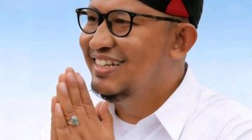 Foto: Bupati Sumenep, Dr. H. Achmad Fauzi Wongsojudo, S.H., M.H., saat menyampaikan pesan Idul Fitri 1447 H/2026 M sekaligus menegaskan komitmen menjaga kondusivitas dan memperkuat persatuan masyarakat. Dokumentasi RADAR9.ID/Istimewa.