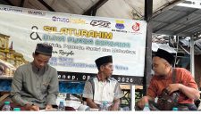 Foto: Suasana peringatan HUT ke-4 Nusainsider.com bersama mahasiswa, aktivis, dan pemuda di Kabupaten Sumenep. Dok. RADAR9.ID