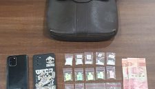 Foto: Barang bukti sabu seberat 6,47 gram dan 31 butir pil ekstasi yang diamankan polisi di kamar kost tersangka di Sumenep.