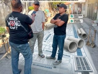 Kelurahan Bongkaran dan Pokmas Berikan Hak Jawab Terkait Proyek Saluran Air Jalan Sambongan