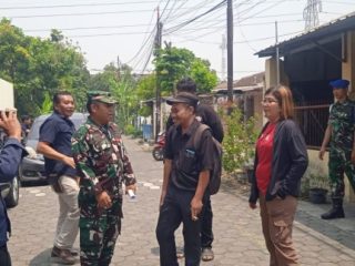 Ricuh! Warga Simo Gunung Kedatangan Satu Truk Anggota TNI AU, Ada Apa..???